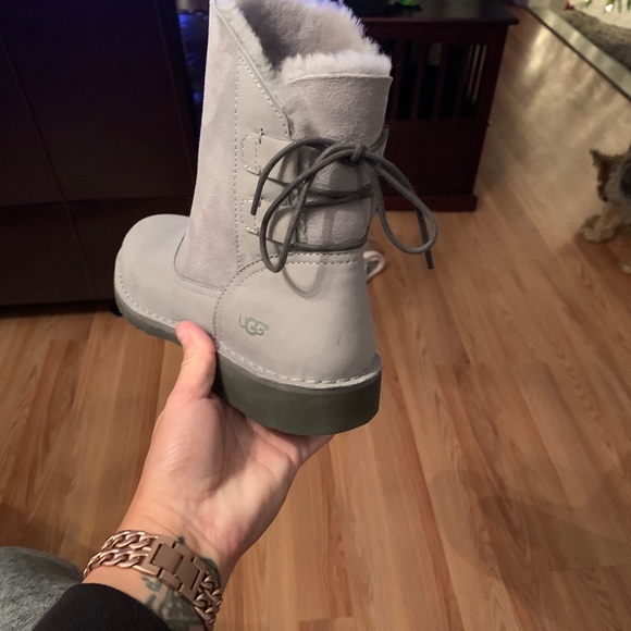 ugg tie back boot